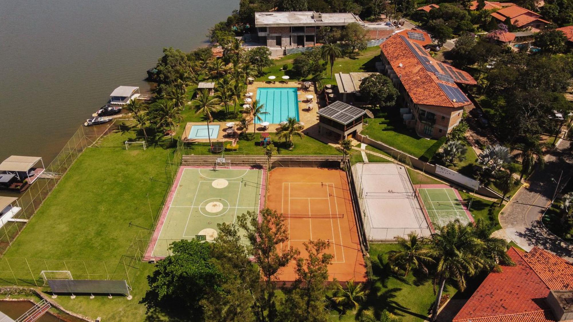 Hotel Lago Do Sol Itauna  Exterior photo